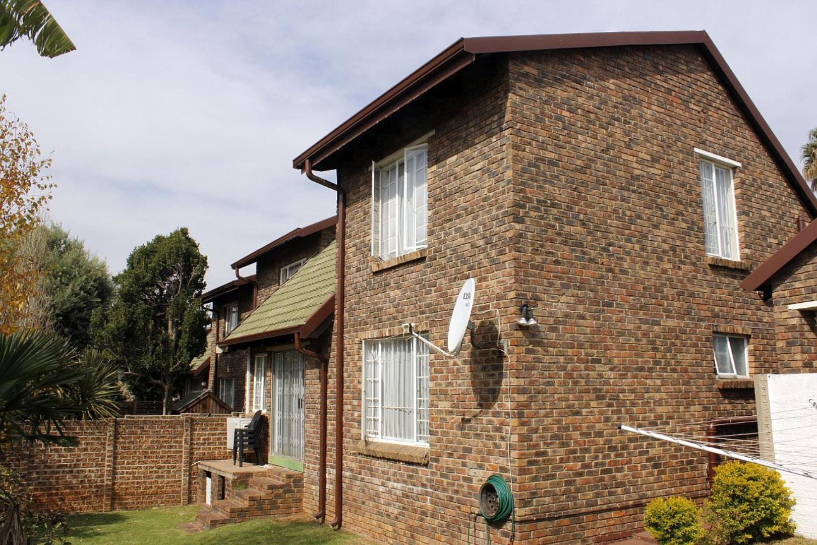 3 Bedroom Townhouse for Sale - Gauteng